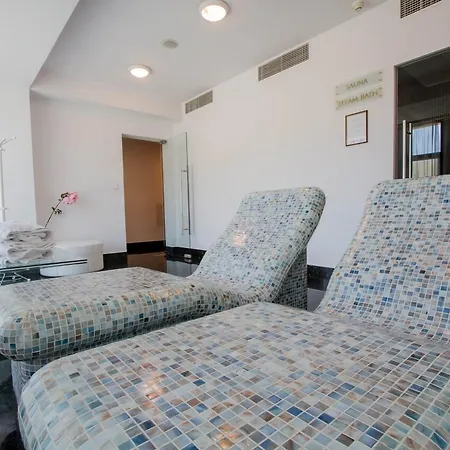 Hp Tower One Brasov Hotel 4*